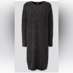 NWT Uniqlo Boucle Knit Long Sleeve Dress